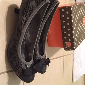 Lindsay Phillips grey snake pumps